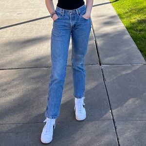 Vintage Wranglers size 25